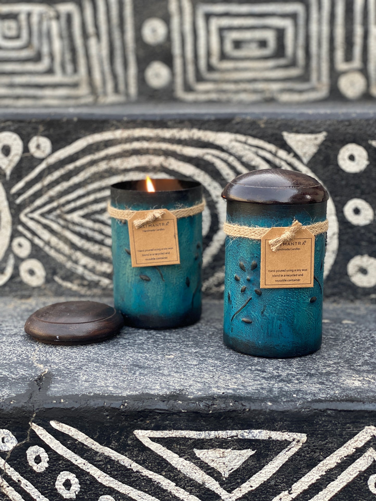 Chilli Pot with Wooden Lid - Blue I Soy Wax Candle