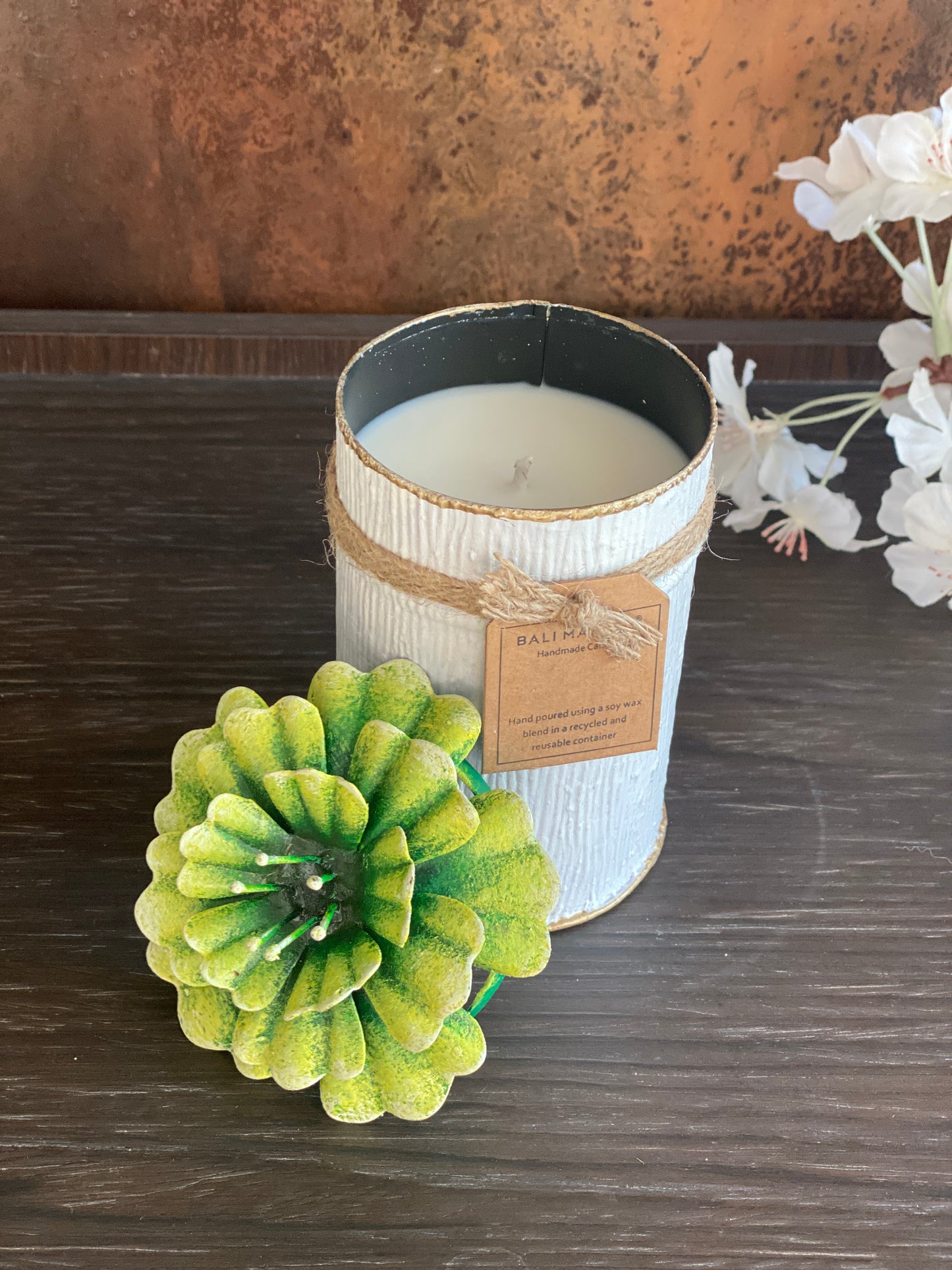 Hibiscus flower Lid with Spice Tin - Green I Soy Wax Candle
