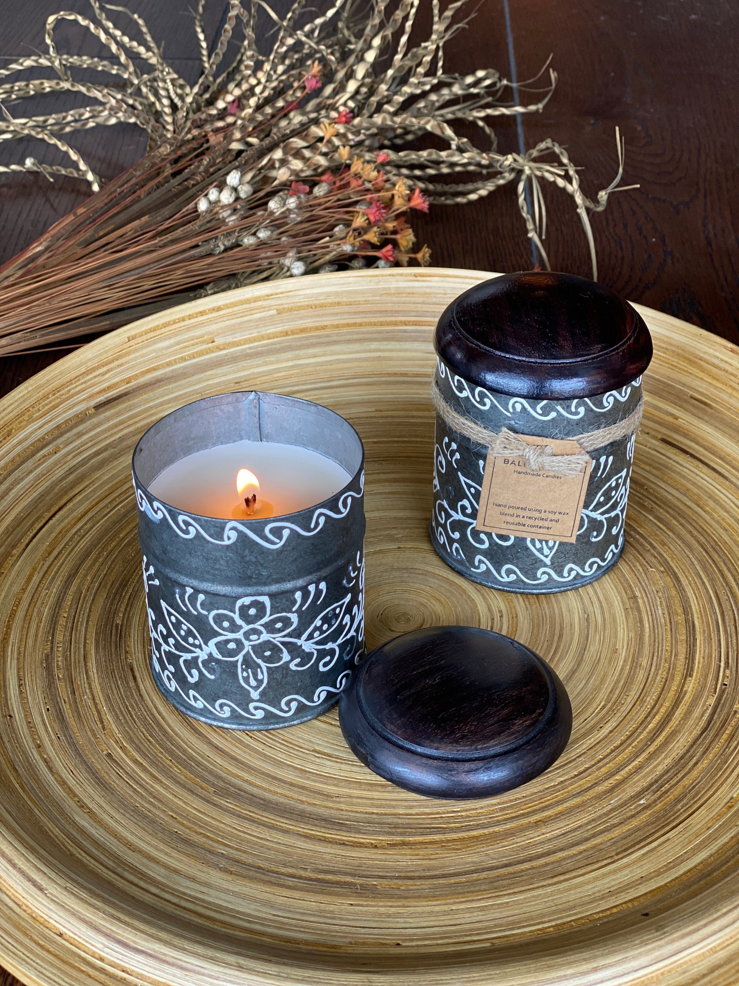 Floral Motif 3D Artwork Candle - Large I Soy Wax Candle
