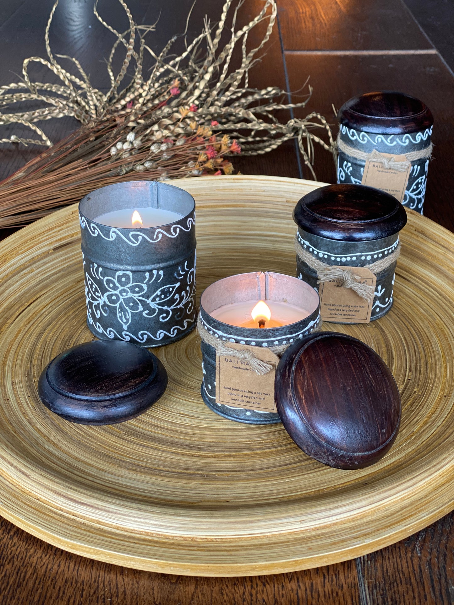 Floral Motif 3D Artwork Candle - Large I Soy Wax Candle