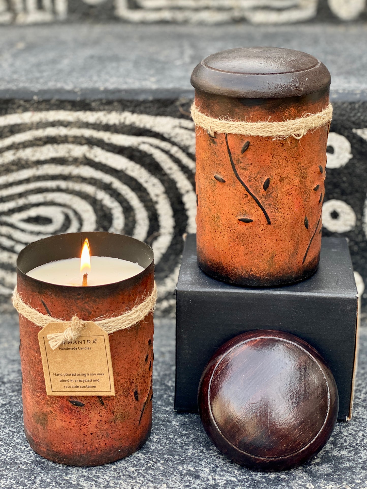 Chilli Pot with Wooden Lid - Orange I Soy Wax Candle