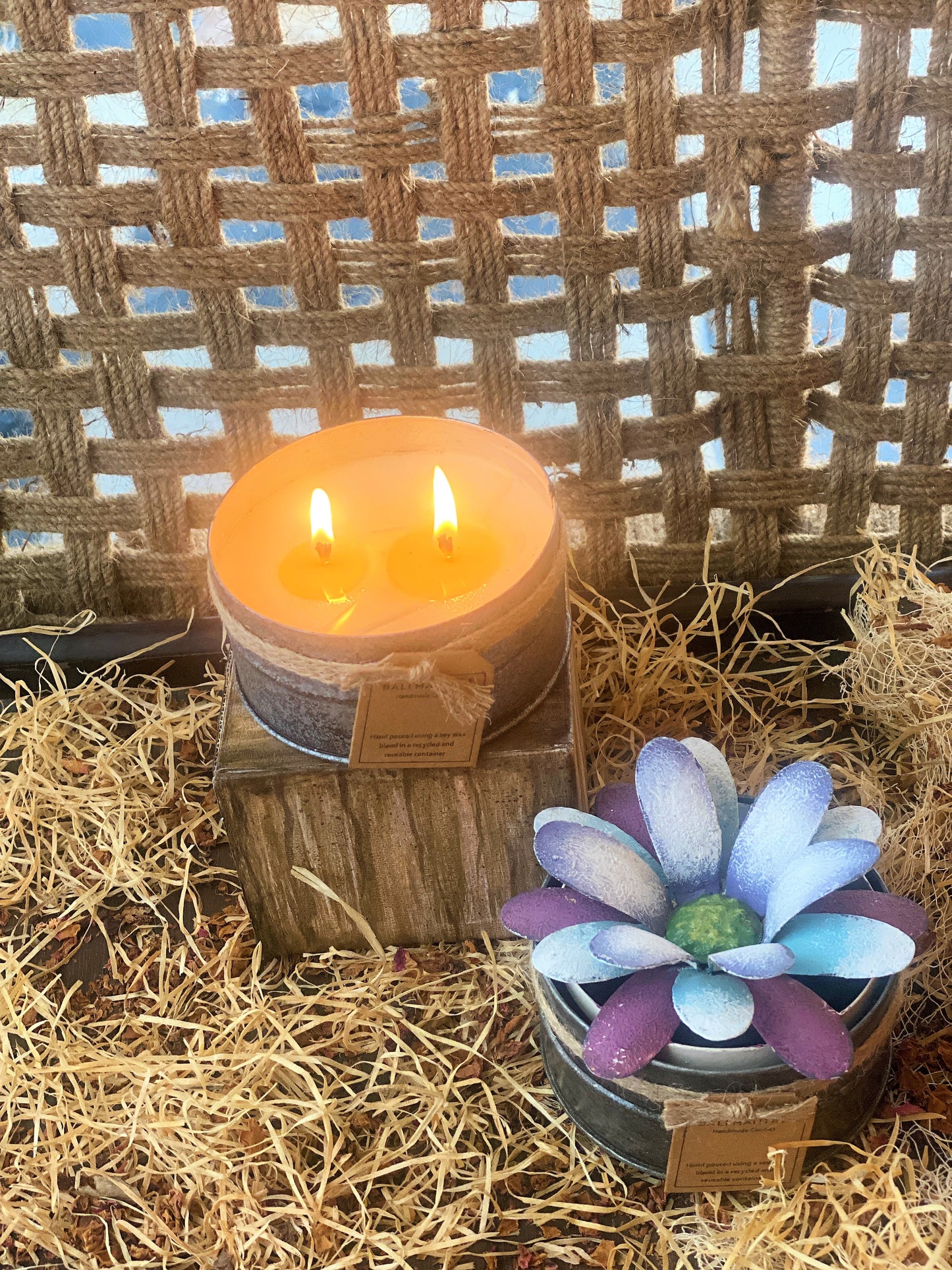 Gerbera Floral Lid Powder Box Candle - Purple / Black - 2 Wick I Soy Wax Candle