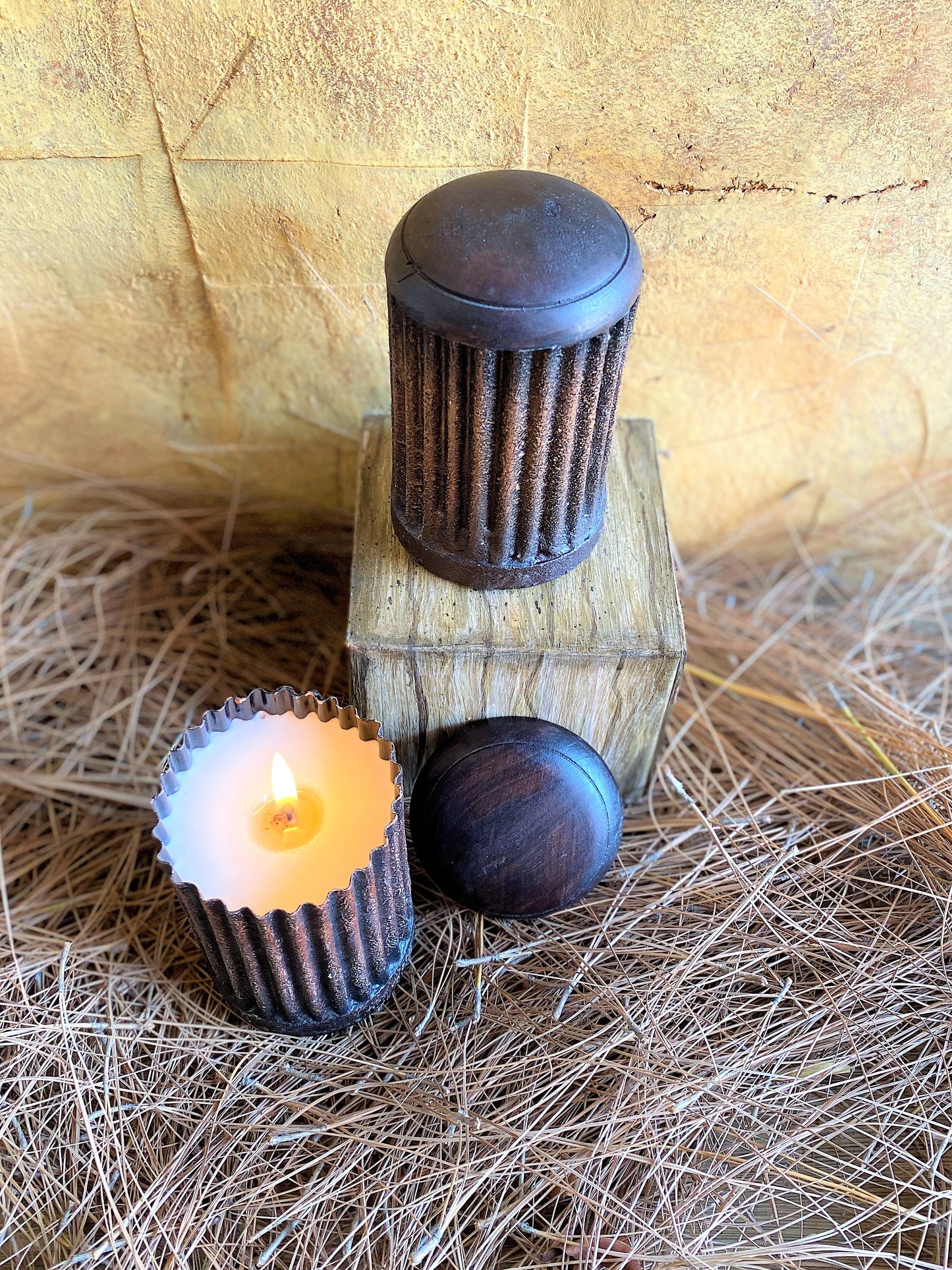 Tin Roof Design Candle - Round Large I Soy Wax Candle